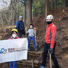 富士山の日は、ダブルヘッダー 森づくりと清掃活動の一日でした！